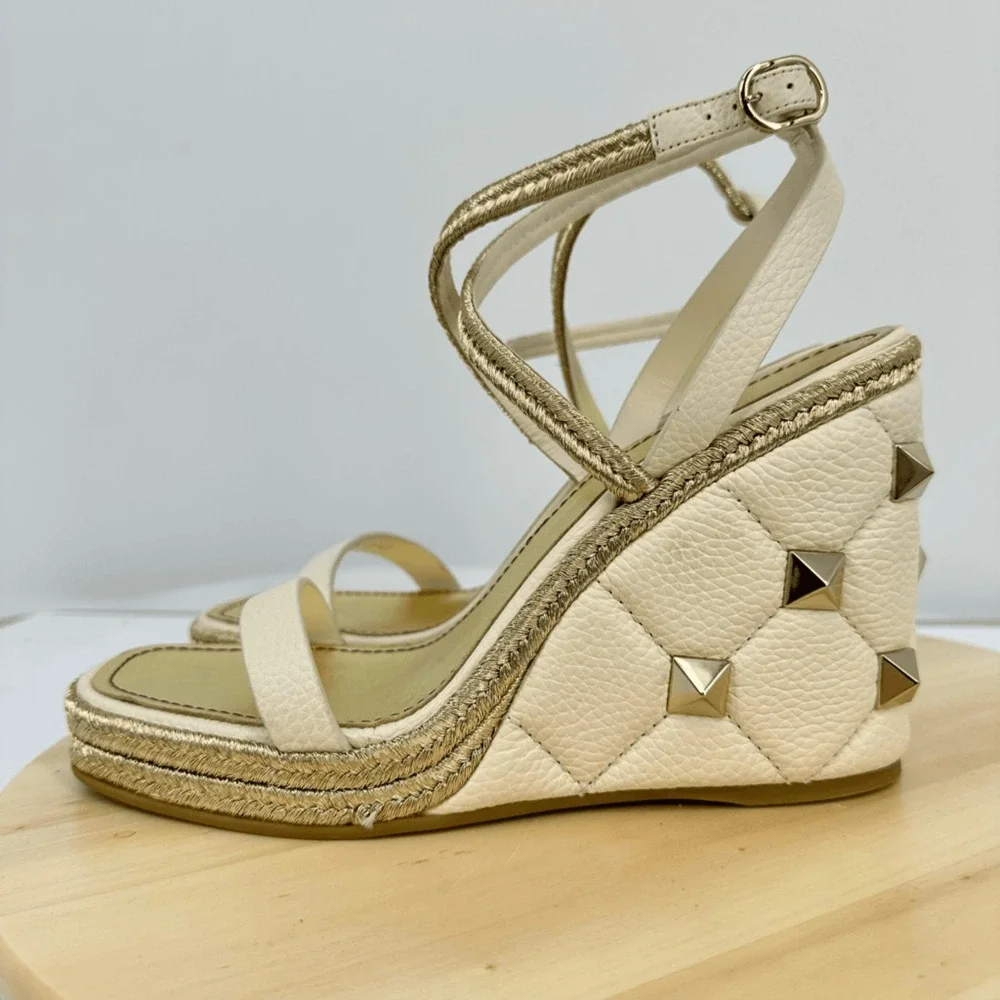 Valentino Garavani Roman Stud Wedge Espadrille Sandals Leather Cream EU 42 US 11
